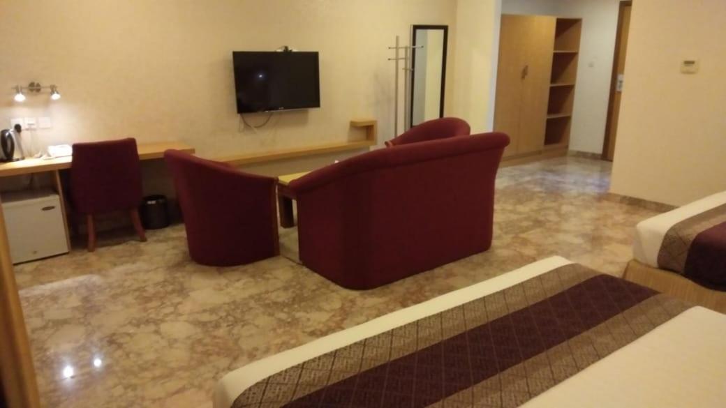 Al Reef Hotel มัสกัต ภายนอก รูปภาพ