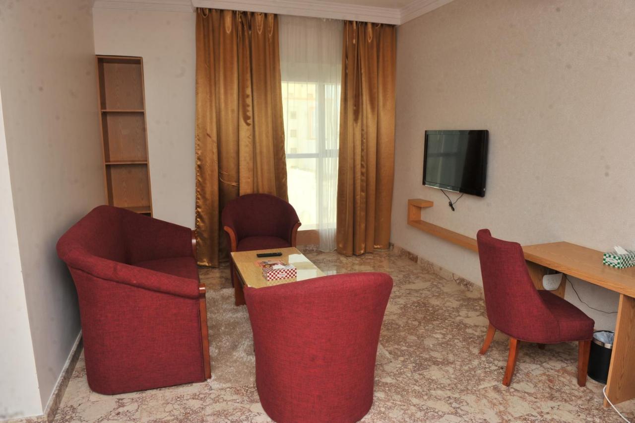 Al Reef Hotel มัสกัต ภายนอก รูปภาพ