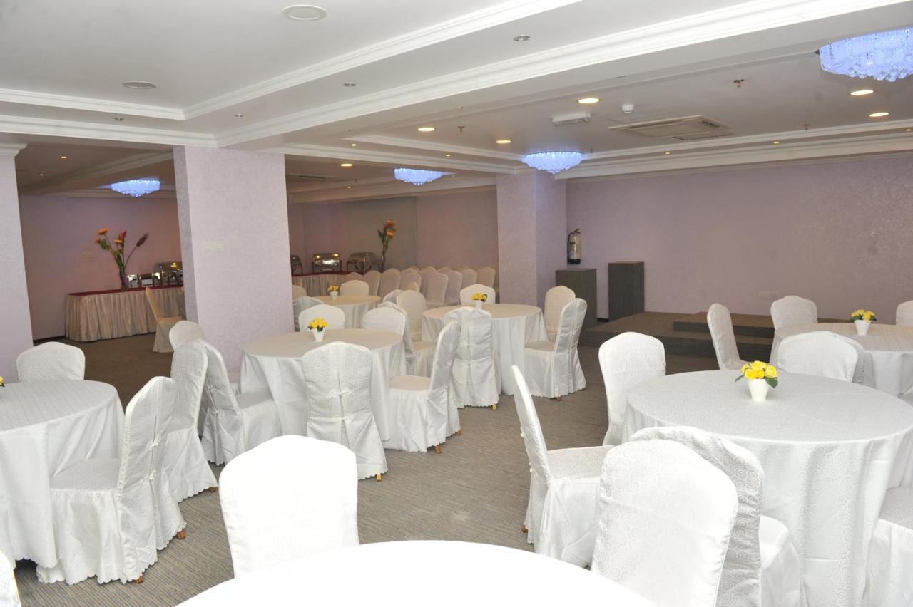 Al Reef Hotel มัสกัต ภายนอก รูปภาพ